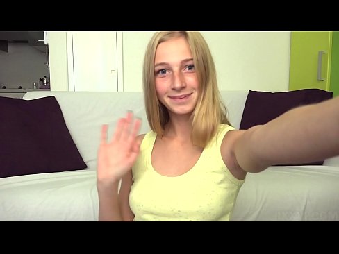 ❤️ Когато ми е скучно, лениво мастурбирам розовата си путка ❤️ Секс видео в bg.91sesex101.top ❤