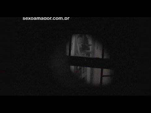❤️ Блондинка тайно заснета от квартален воайор, скрит зад кухи тухли ❤️ Секс видео в bg.91sesex101.top ❤